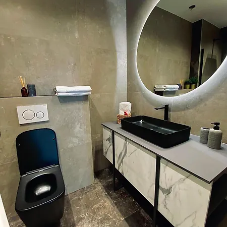 Apartment 5
