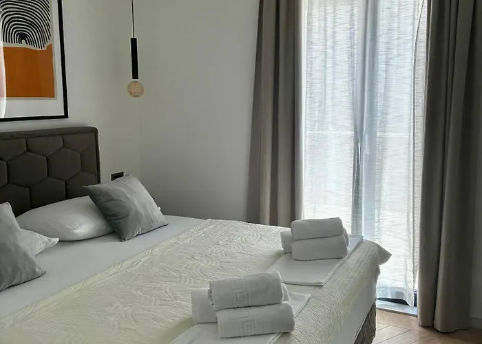 Appartement 5 *